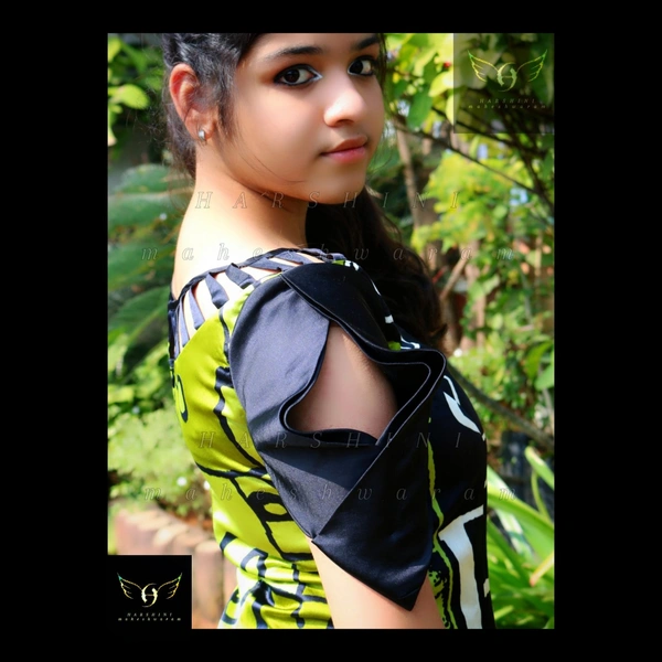 Women's Printed Crepe Dress - green-black-white, S(chest35")