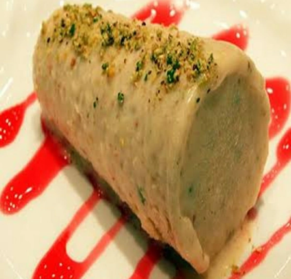 Pista Cream Roll