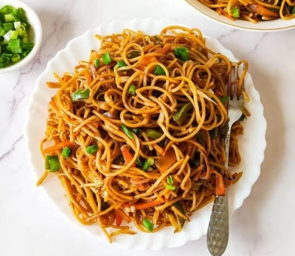 Veg Chowmein - Full