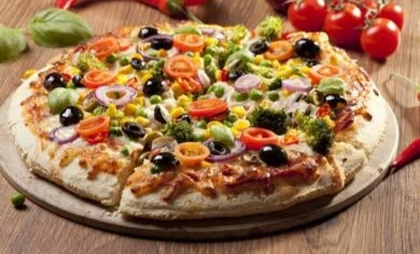 Veg Pizza - Regular