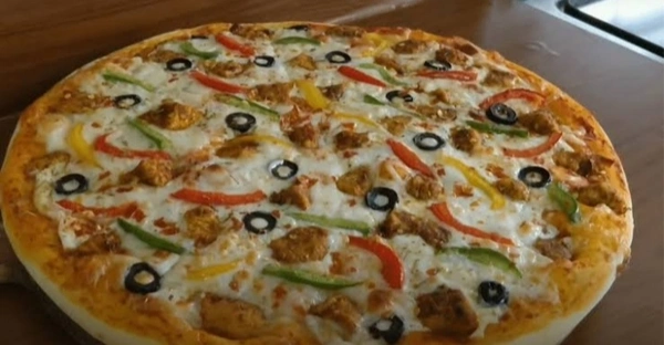 Chicken Tikka - Large, Capsicum, Onion, Red Paperika, Chicken Tikka On Tanduri Sauce