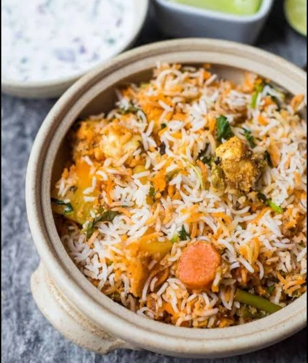 Veg Hydrabadi - Full