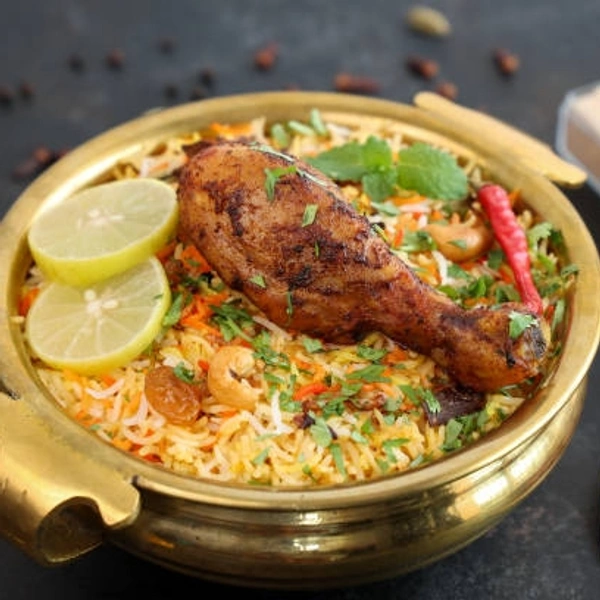 Chicken Biryani Hyderabadi - Half