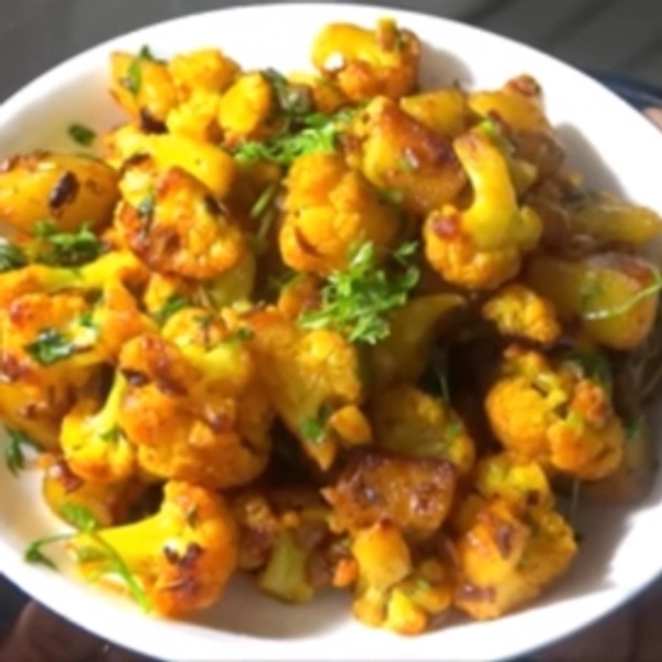 Gobhi Bhujiya  - Half