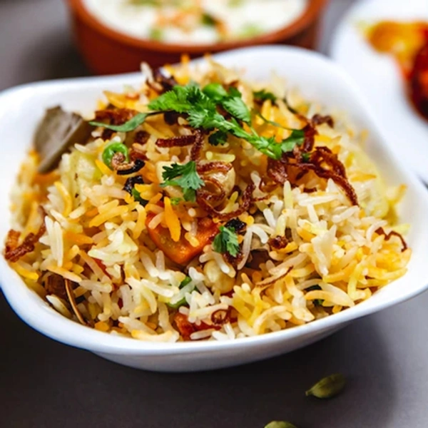 Veg Hydrabadi Biryani  - Full