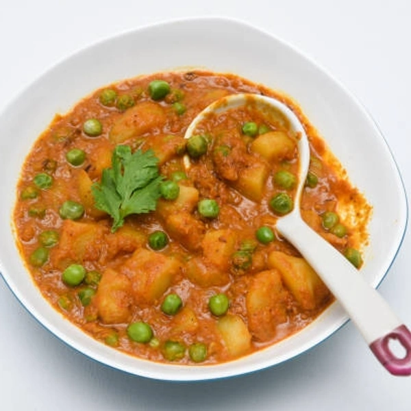Mutter Masala  - Full
