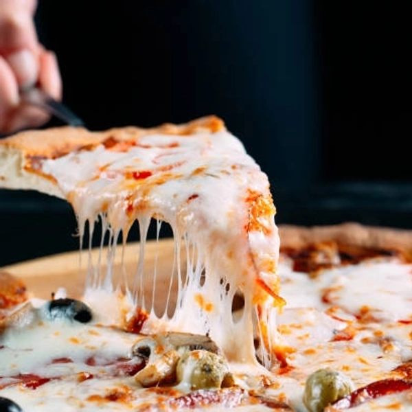Cheese Pizza 