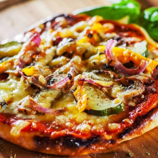 Schezwan Veg. Pizza  - Full