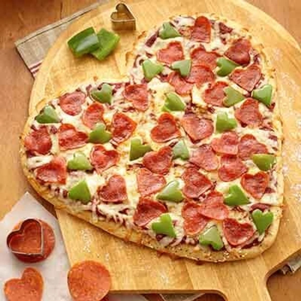 Heart Pizza - Large