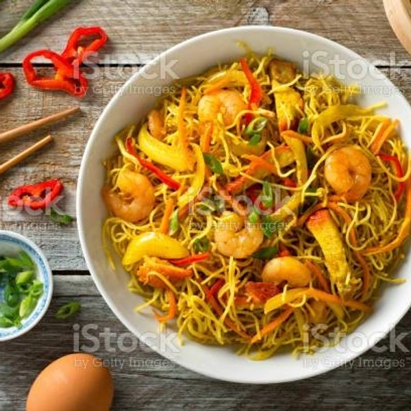 Singapore Noodles - Half