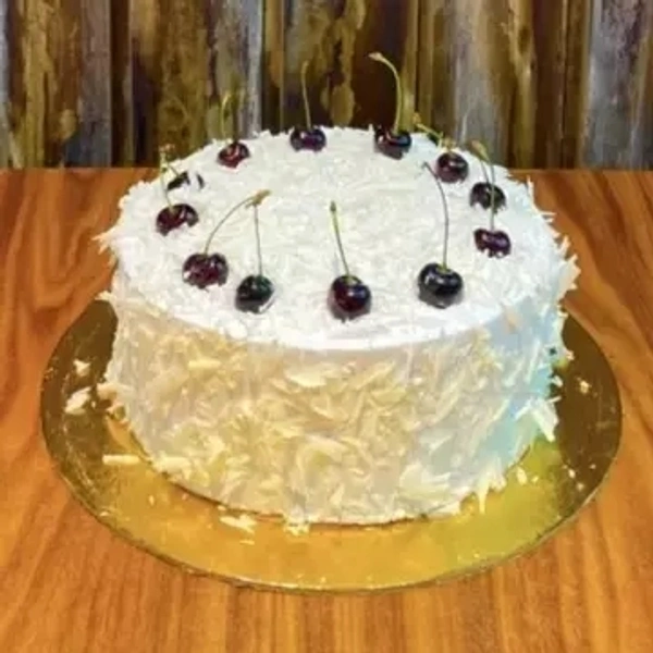White Forest Crunch Cake - Kgs