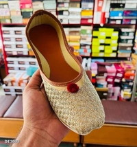 Punjabi Jutti*PUNJABI JUTTI For queens Multi shade suitable with all colours Size 36-37-38-39-40-41-42 - Multicolored, 41