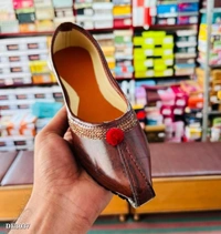 Punjabi Jutti*PUNJABI JUTTI For queens Multi shade suitable with all colours Size 36-37-38-39-40-41-42 - Multicolored, 41