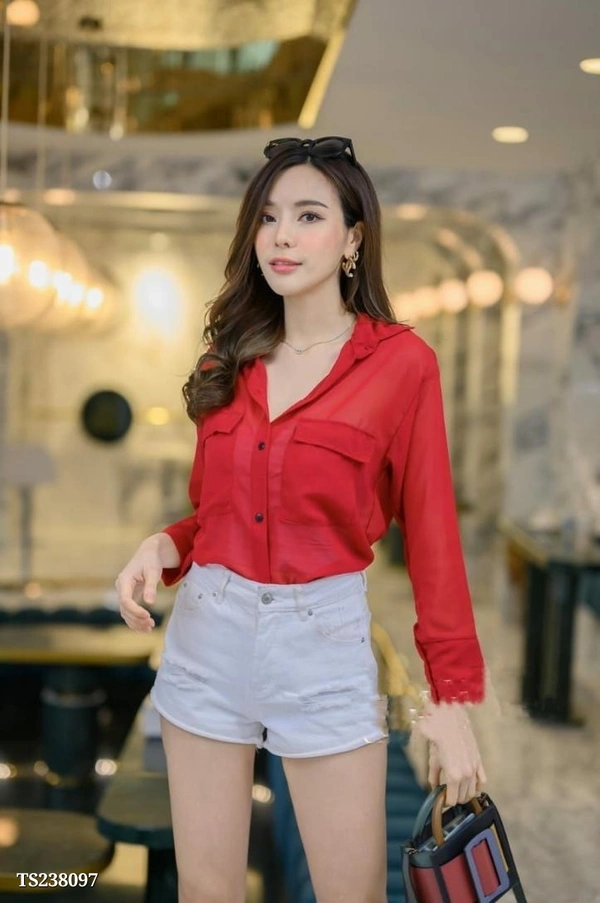 Elise Beautiful Shirt* ❤️**Fabric* - Soft Georgette *Size* - Free size fits till 36 Bust*Length* - 24*😎 Excellent Quality 😎* - Free Size Up To 36