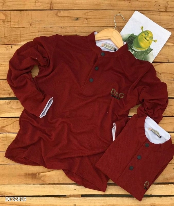 Ban Collar  Full Sleeve**Premium Quality D & G Ban Collar T-shirt Article*😍😍😍😍😍😍😍*BRAND:- D & G*         *Ban Collar Tshirt*    *Premium Quality* - multicolored, XL