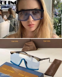 UNISEX MODLE 🏘️****TOM FORD*****Sunglass NEW ARRIVALUNISEX ModelWITH INDIAN BOX