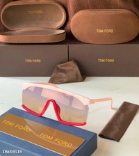 UNISEX MODLE 🏘️****TOM FORD*****Sunglass NEW ARRIVALUNISEX ModelWITH INDIAN BOX