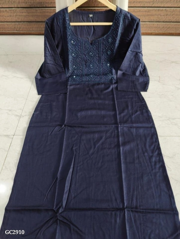 Rayon  Beautiful Heavy Embroidery kurti**Premium quality - multicolored, XXXL