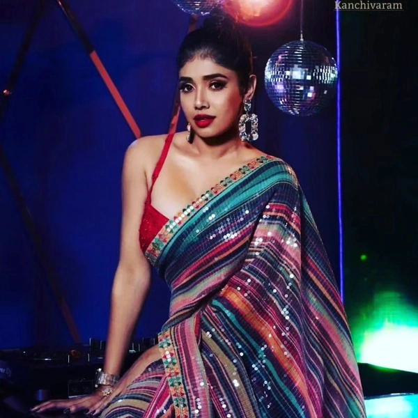 Georgette Saree  Georgett saree **Presenting you most beautiful seqwance saree collection * - multicolored, Free