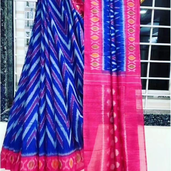 Georgette Saree  Plain linen saree **Saree Fabric* - Plain Linen *Work* - Digital Print. - multicolored, Free