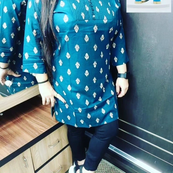 Rayon  summer collection *👗New 💃summer collection 💃💃💃🎉*Primium Rayon short straight hand block printed kurti* - multicolored, Free