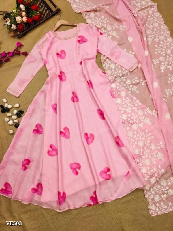 Organza  Suit With Dupatta*Summer Wedding fashion fusion Ohh the Season Of Dressing Up is a therapy to girls  we are just giving you reason This Soothing Blue heaven  Organza Dress Suit With a Beautiful  Lucknow Embroidery Details - Pink Lace, L