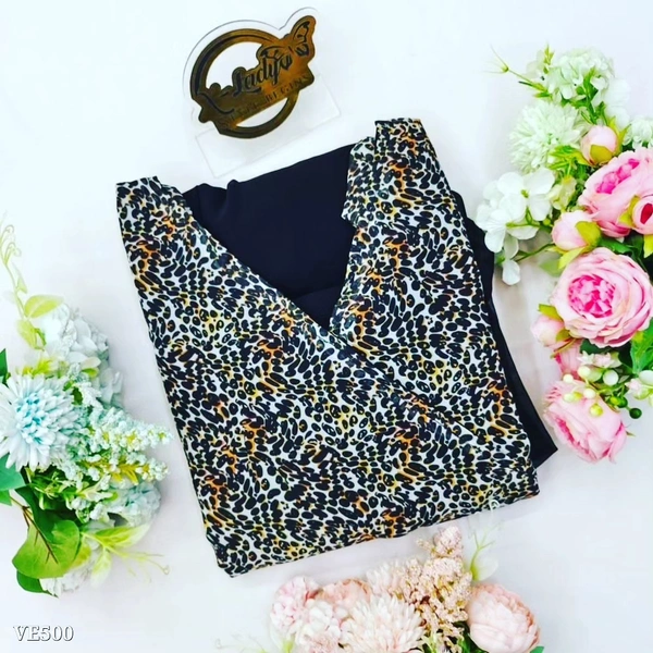 Georgette Midi  Midi Gown*launching Midi gownThe black Beauty For an absolutely stunning look, wear this Georgotte midi dress with flare sleeve, Its specially designed for comfortableness and Crafted from georgotteMaterial Fox GeorgetteComplete linning with Flare  - Woodland, XXL