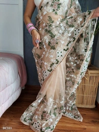 Organza  Catalog Name: *Peach 🍑 Soft Organza Sarees**SUPERHIT DESIGN*  *Saree fabric*:- *PURE ORGANZA*    - Silver, Free