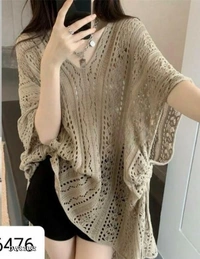 Batwing  Catalog Name: *💳 Poncho 💳**Beautiful batwing sleeve poncho*  - multicolored, Free
