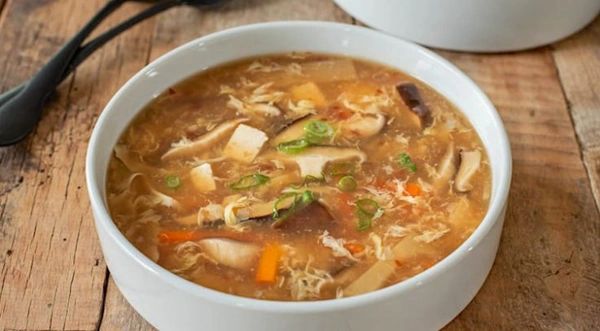 VEG HOT & SOUR SOUP 