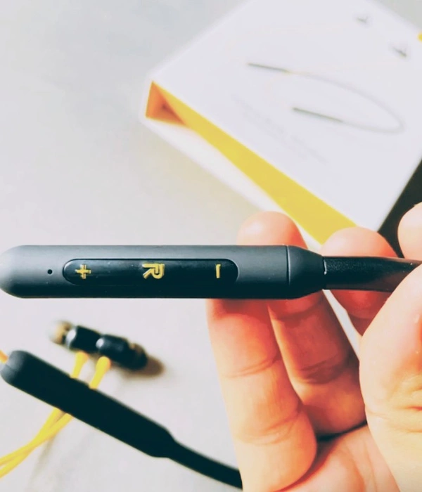Realme Buds Wireless Bluetooth Earphones - Black