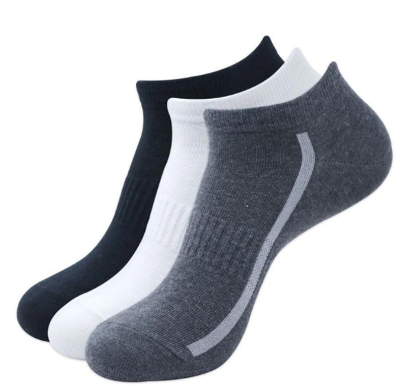 Trending Men's socks pack of 3 - Free