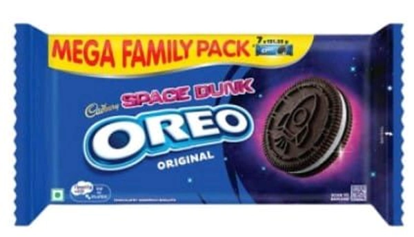 Cadbury Vanilla Crème Sandwich Biscuit 918.75gm.