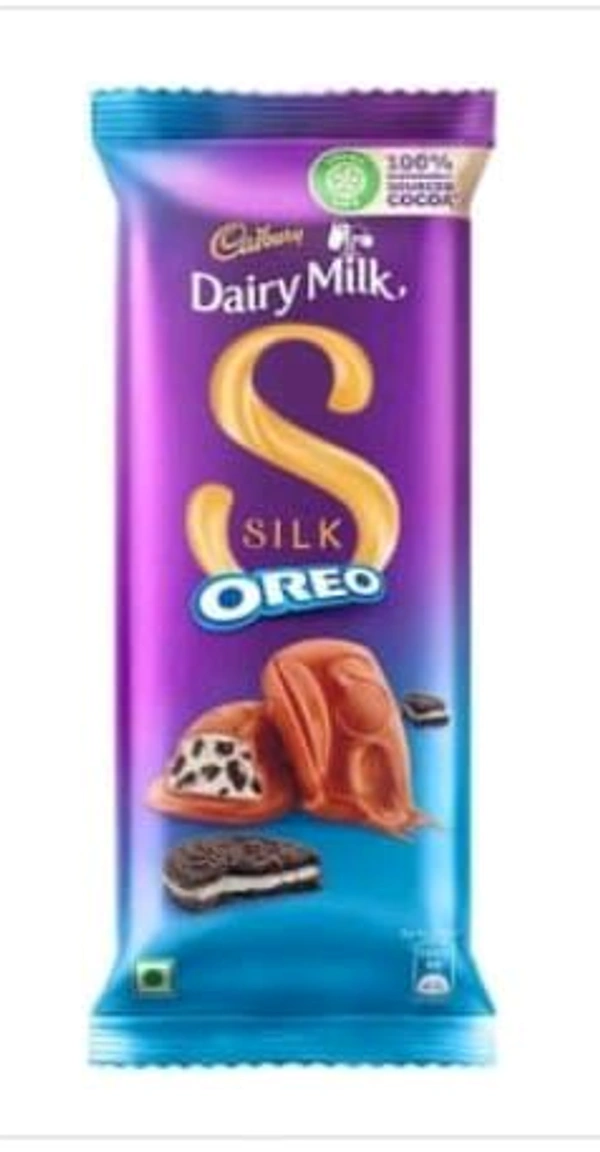 Cadbury Dairy Milk Silk Oreo Chocolate Bar 130gm.