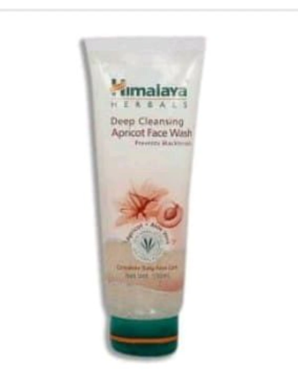 Himalaya Deep Cleansing Apricot Face Wash 100ml.