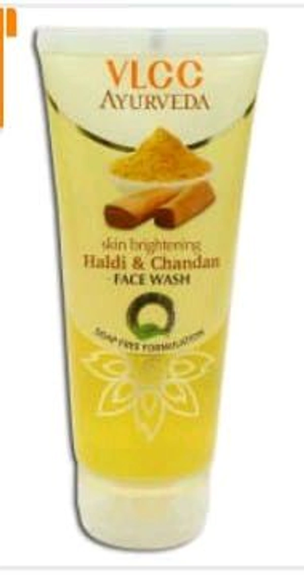 VLCC Kesar & Chandan Face Wash Tube 100ml.