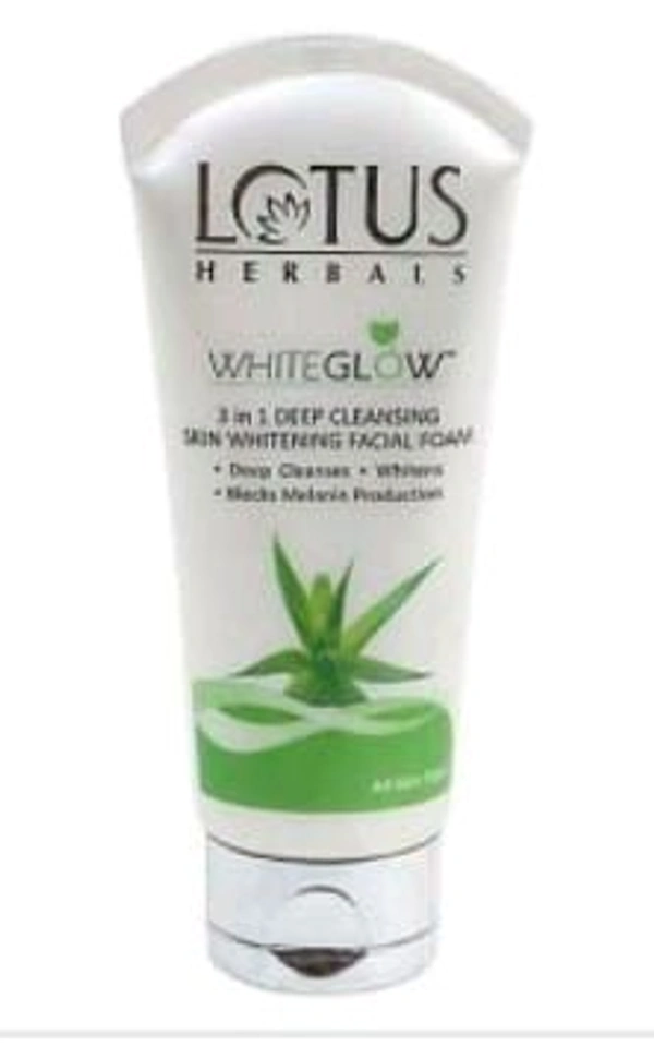 Lotus White Glow Skin Whitening Facial Foam Deep Cleanser 50gm.