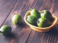 Farm Fresh Guava /Amrud 500gm.