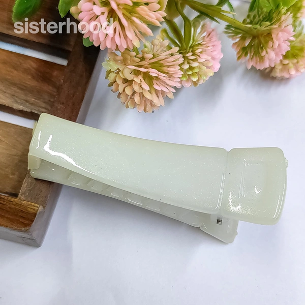 Sisterhood Banana Clip C3118