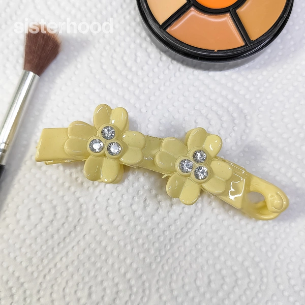Sisterhood Banana Clip C31043