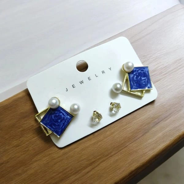 Sisterhood Imported Korean Earring K40012