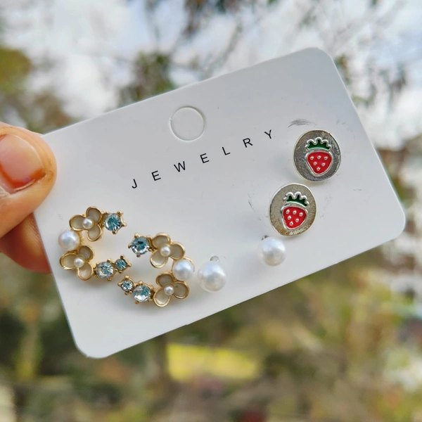 Sisterhood Imported Anttarnish  Korean Earring K40317