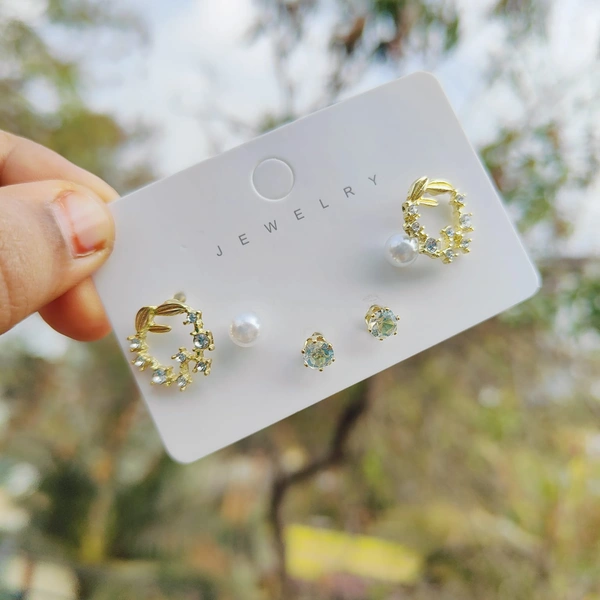 Sisterhood Imported Anttarnish  Korean Earring K40323