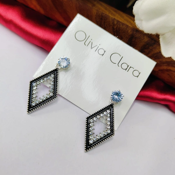 Sisterhood Earring 7016