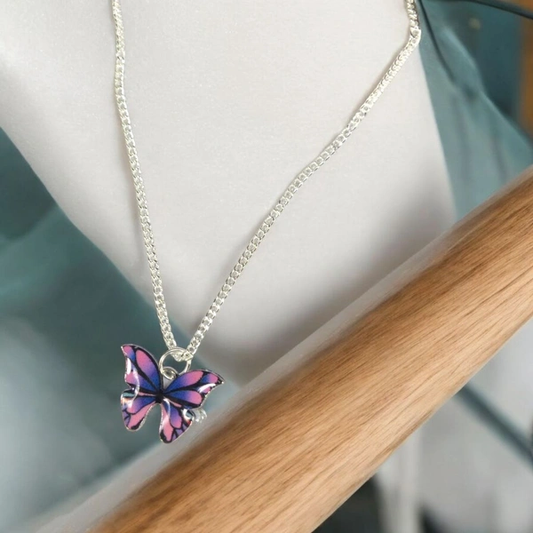 Sisterhood AntiTarnish chains N10061