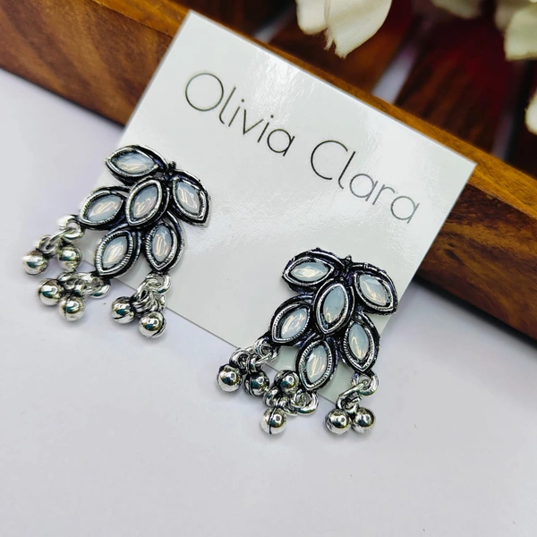 Sisterhood Oxisided Earring 3