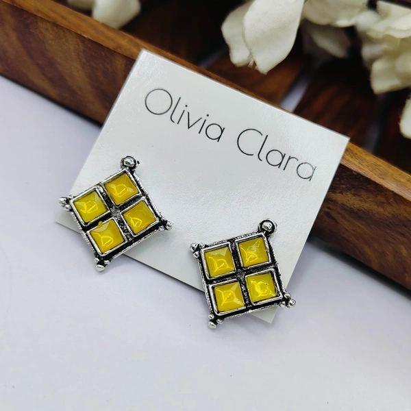 Sisterhood Oxisided Earring 12