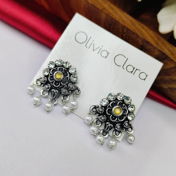 Sisterhood Oxisided Earring  8 - Yellow