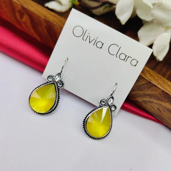 Sisterhood Oxisided Earring  4