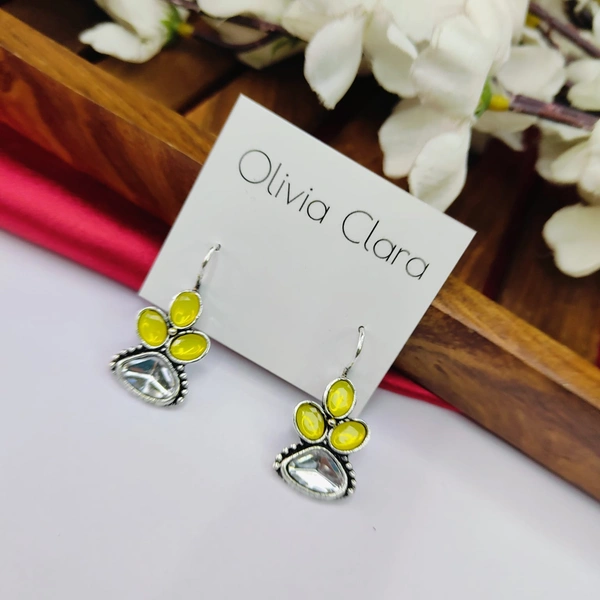 Sisterhood Oxisided Earring  1